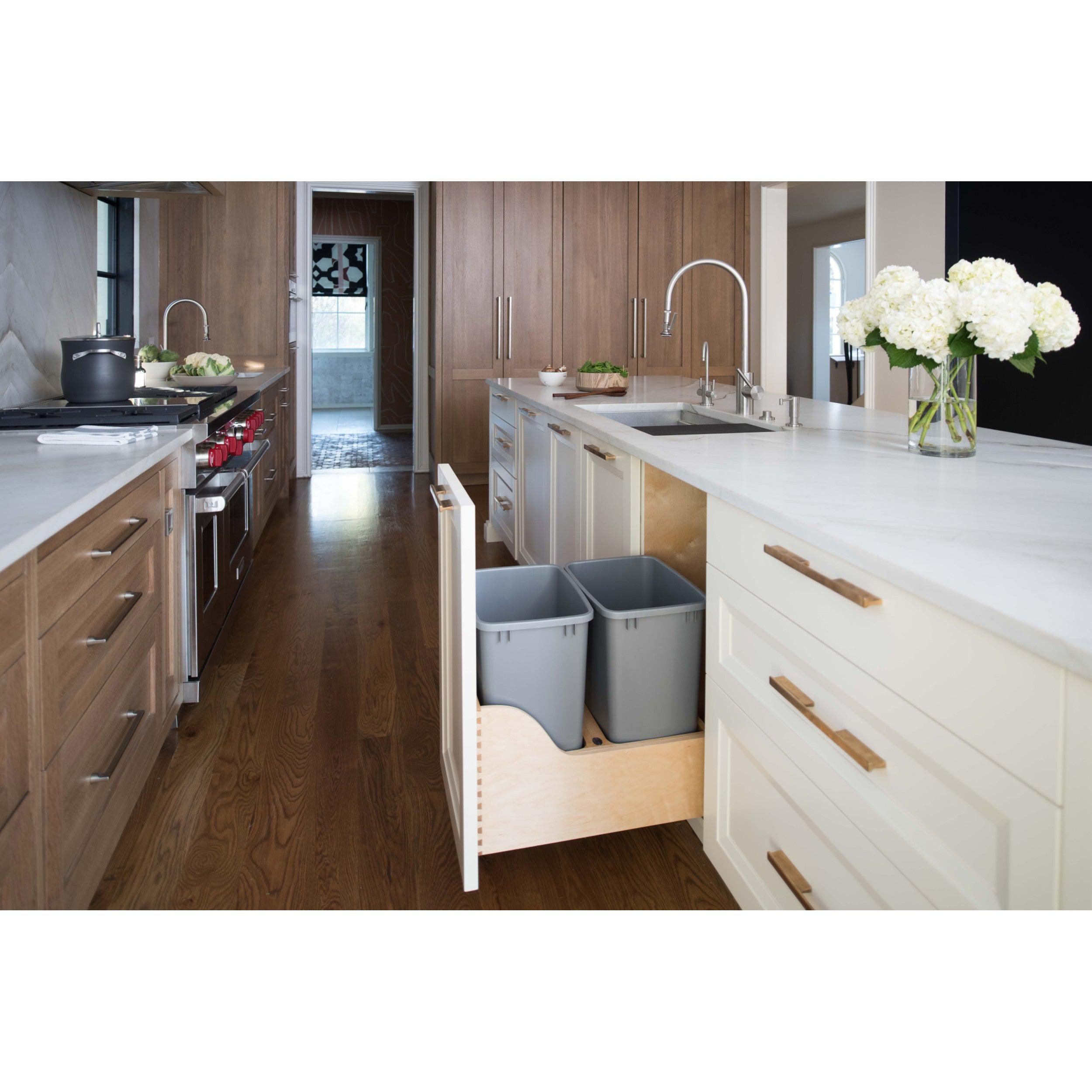 Double 35 Qrt Pull-Out Waste Container Natural  15 in (381 mm) W x 21.67 in (550 mm) D x 20.38 in (518 mm) H
