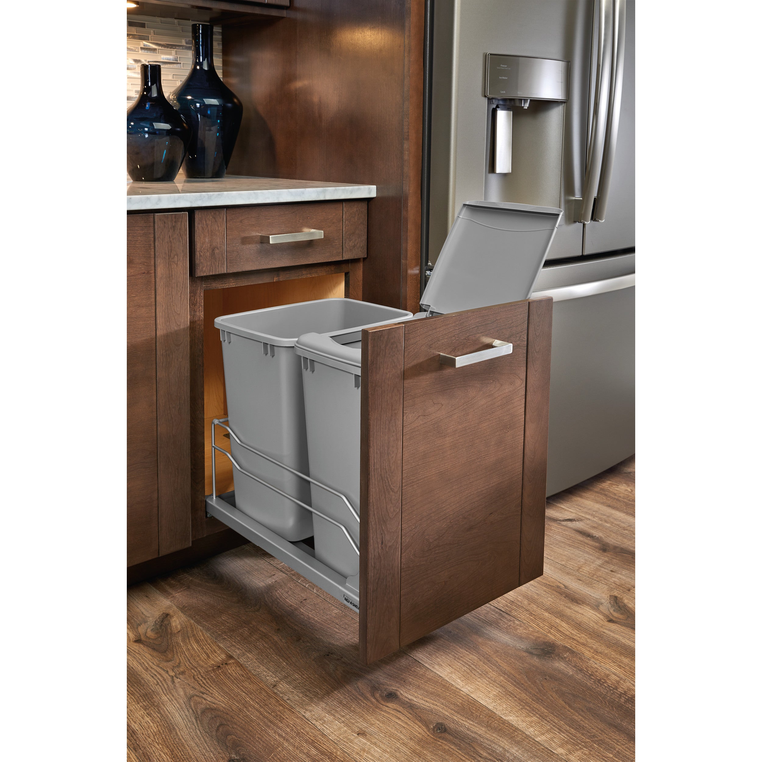 Double 35 Qrt Pull-out Waste Container Soft-Close Metallic Silver  14.38 in (365 mm) W x 22.25 in (565 mm) D x 19 in (483 mm) H