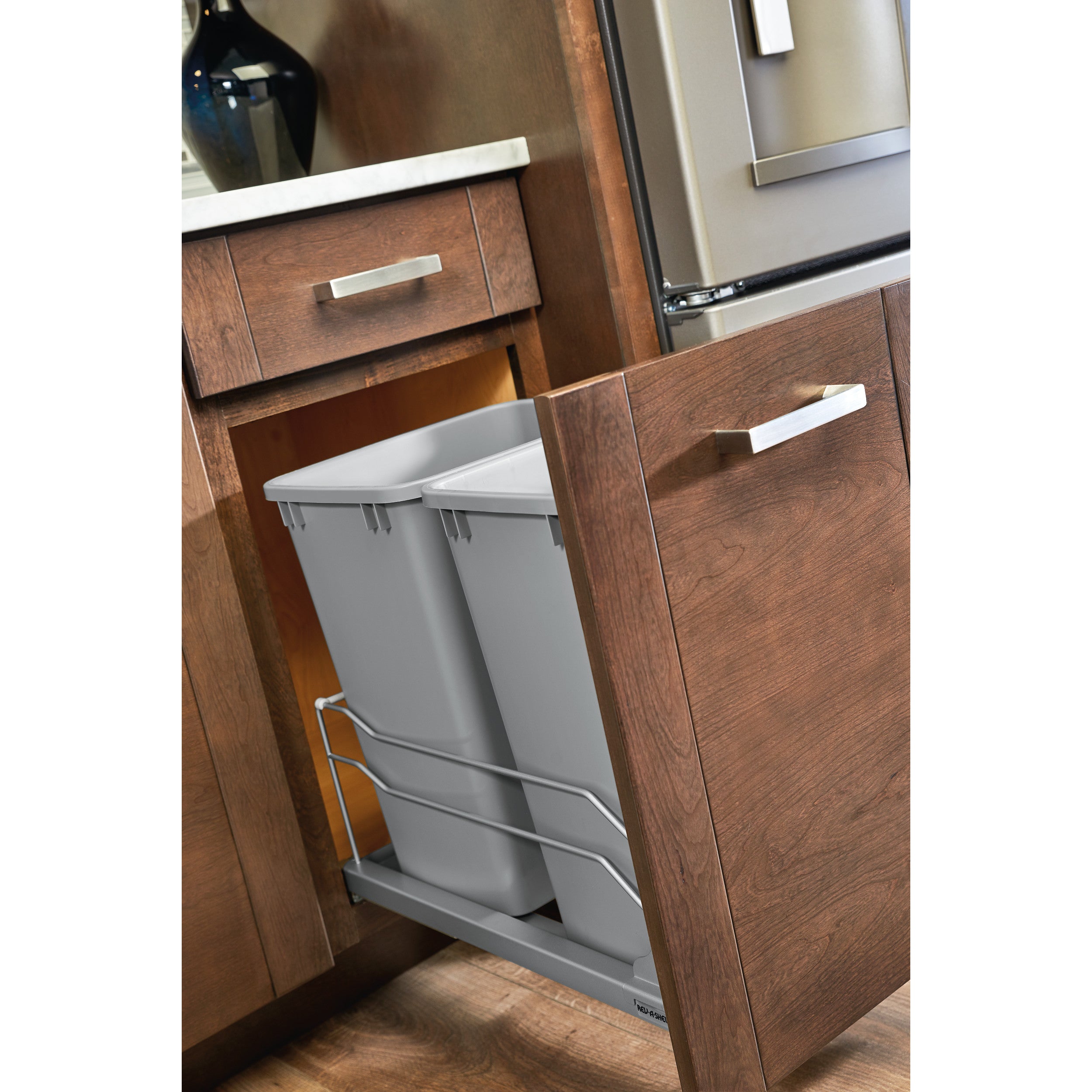Double 35 Qrt Pull-out Waste Container Soft-Close Metallic Silver  14.38 in (365 mm) W x 22.25 in (565 mm) D x 19 in (483 mm) H
