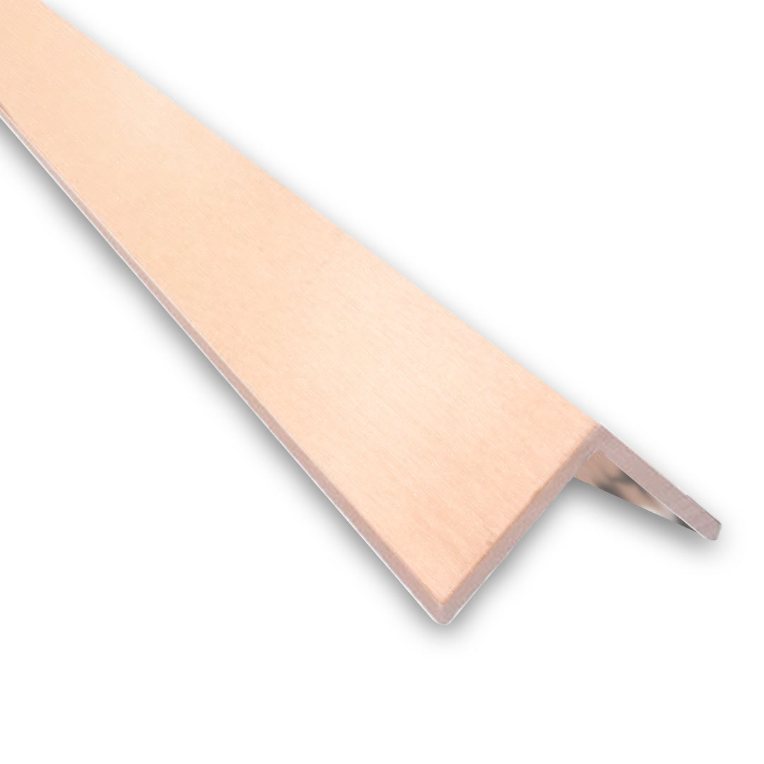 WPC OUTER END CORNER CREAM 114.17"