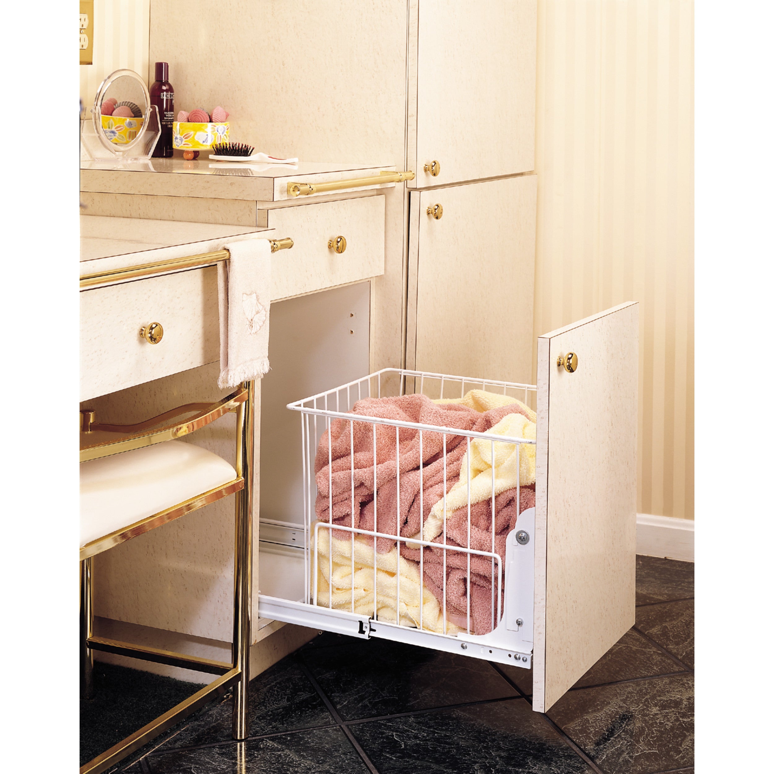 Pullout Wire Hamper White  14.75 in (375 mm) W x 18 in (457 mm) D x 14.75 in (375 mm) H