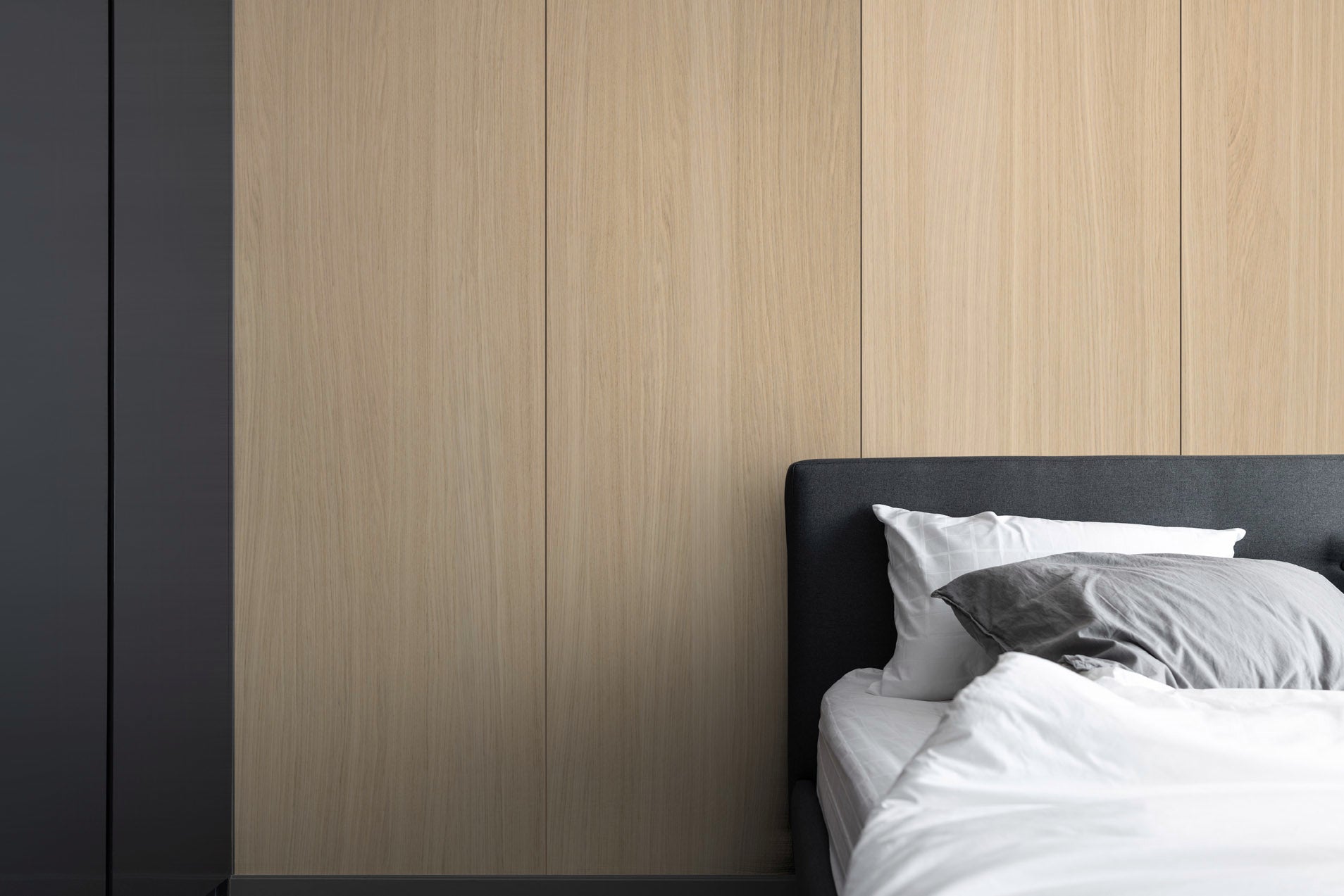 MDF Milk Oak 2 Sides 4X9 19MM SHINNOKI