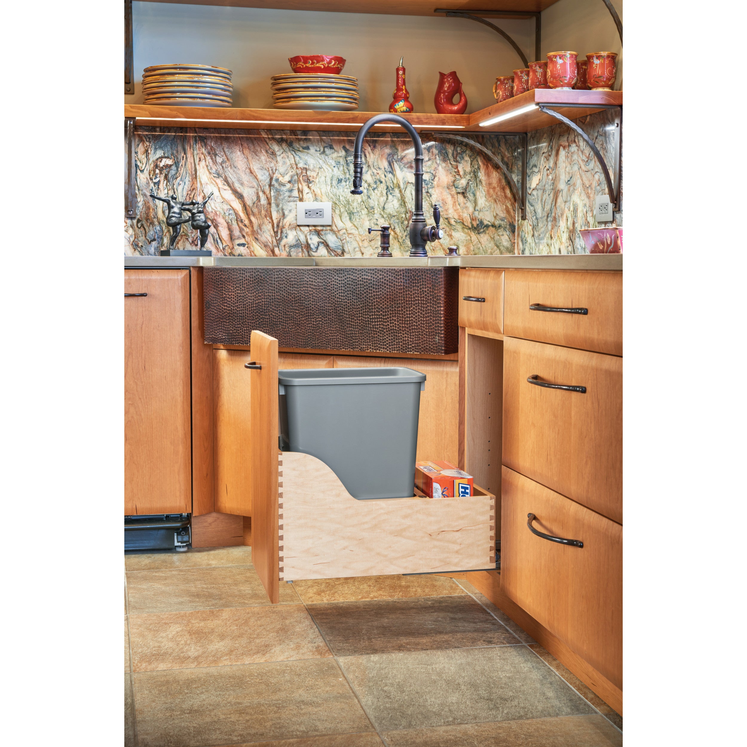 35 Qrt Pull-Out Waste Container Natural  12 in (305 mm) W x 21.67 in (550 mm) D x 19.5 in (495 mm) H