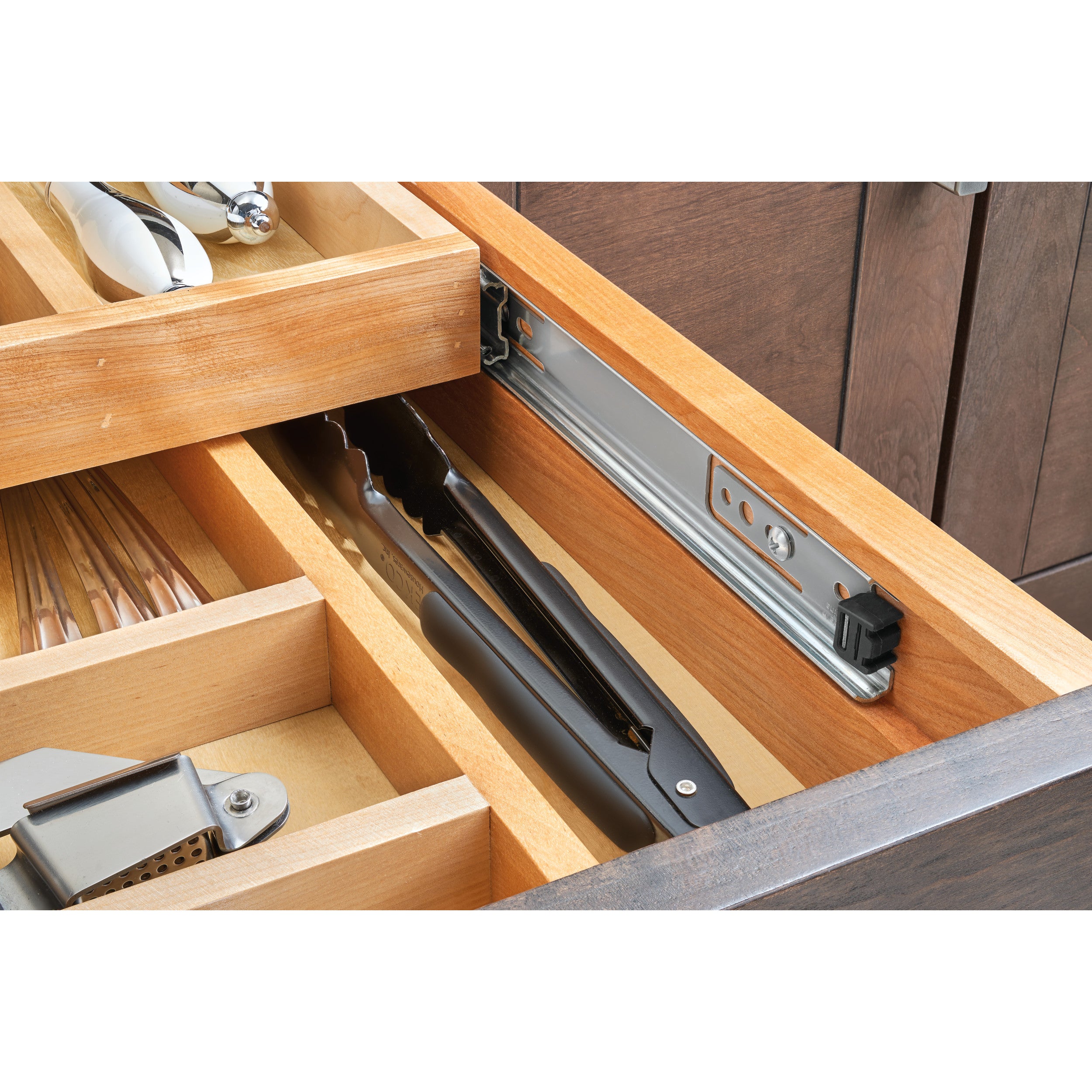 18 in Tiered Cutlery Drawer system Soft Close Natural  18 in (457 mm) W x 21.5 in (546 mm) D x 4.31 in (109 mm) H