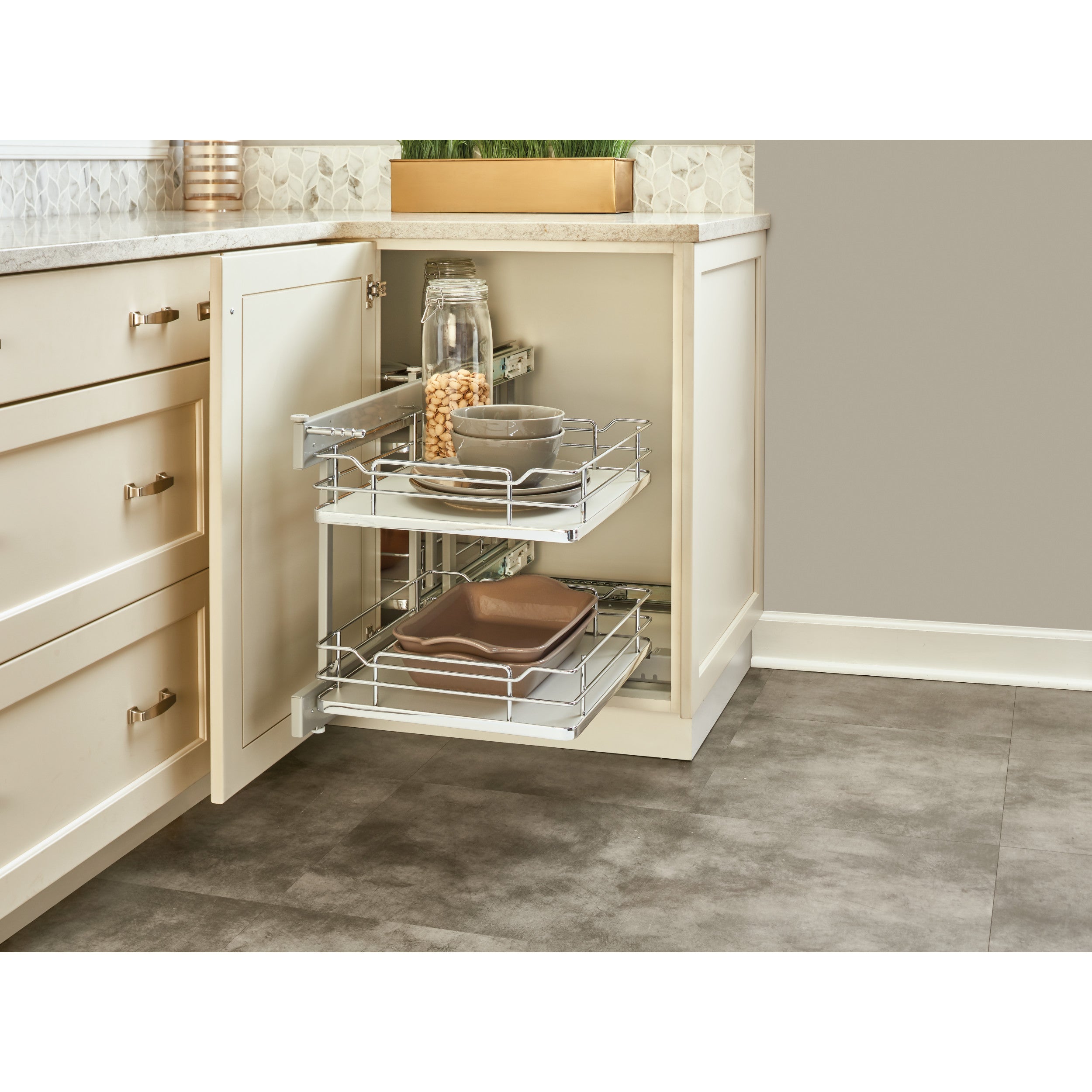 18 in Gray Blind Corner Organizer Soft-Close Gray  32.25 in (819 mm) W x 20.25 in (514 mm) D x 21 in (533 mm) H