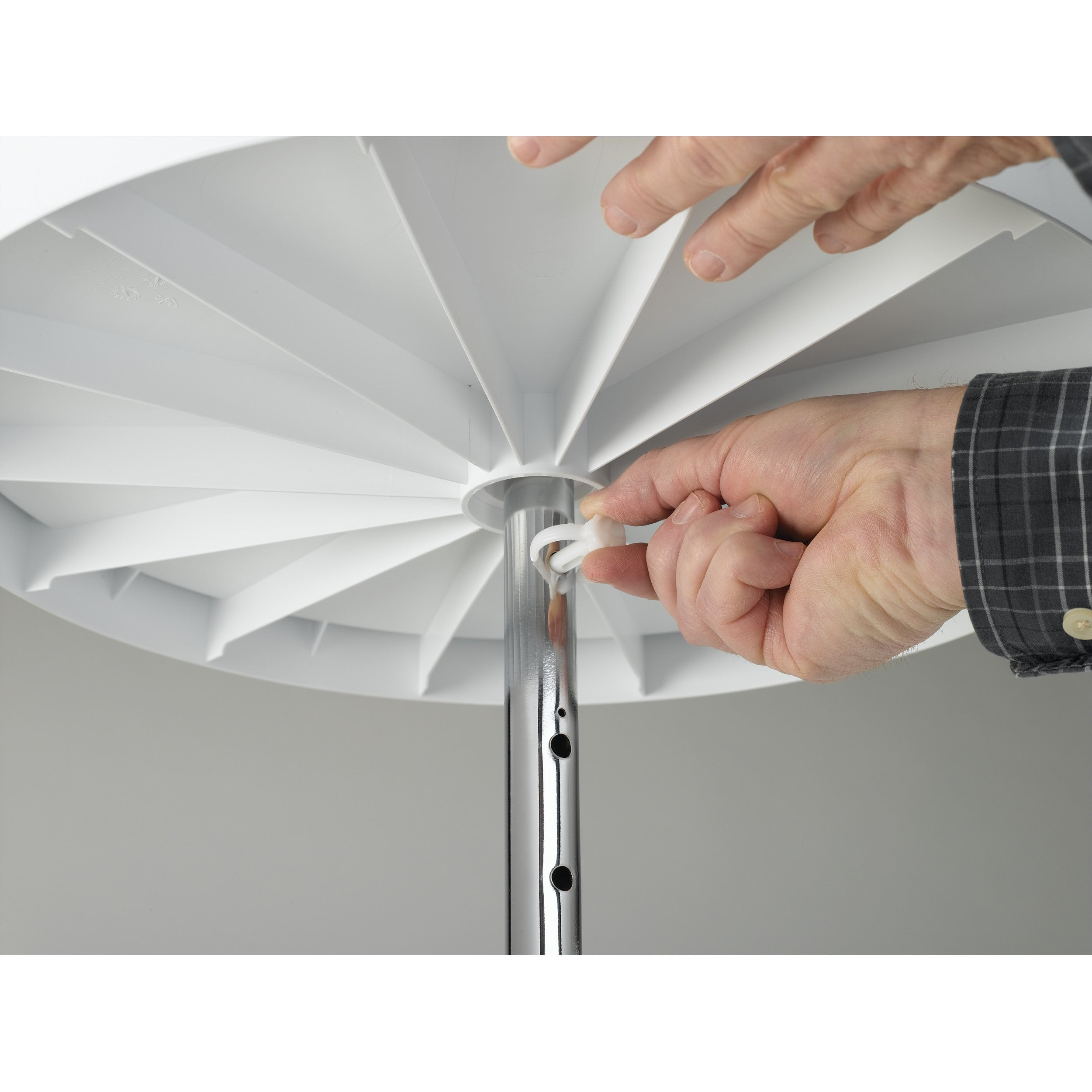 28 in White Polymer Full Circle Lazy Susans 2-Shelf White  28 in (711 mm) W x 28 in (711 mm) D x 26 in (660 mm) H